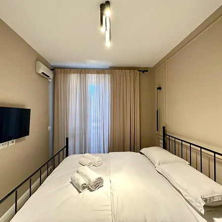 Stylish City Apartament Διαμέρισμα Τίρανα