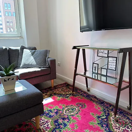 Stylish City Apartament Διαμέρισμα Τίρανα